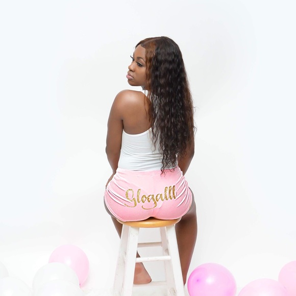 Meet your Posher, Shamaya - Picture 2 of 2